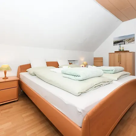 Morgenrot Im Haus Auszeit Crusoh Schweindorf